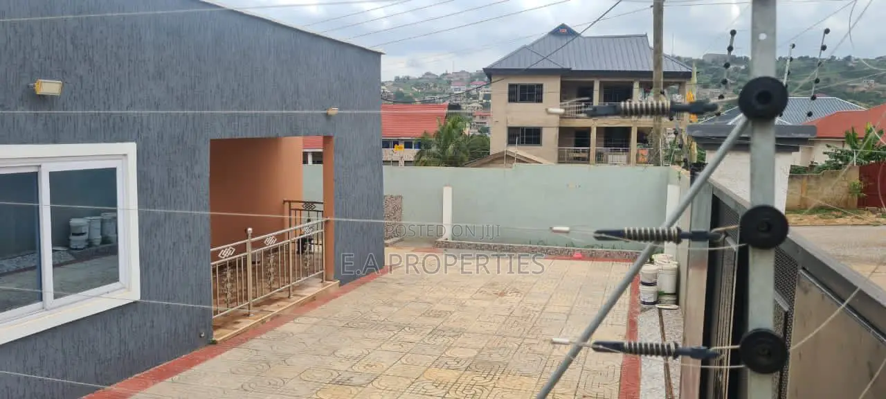 4bdrm House in Ea Properties, Kwabenya for sale