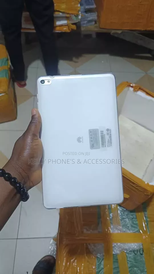Huawei MediaPad 64 GB White