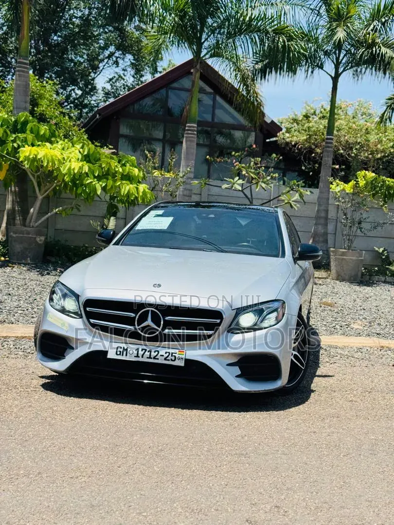 Mercedes-Benz E300 2019 Silver