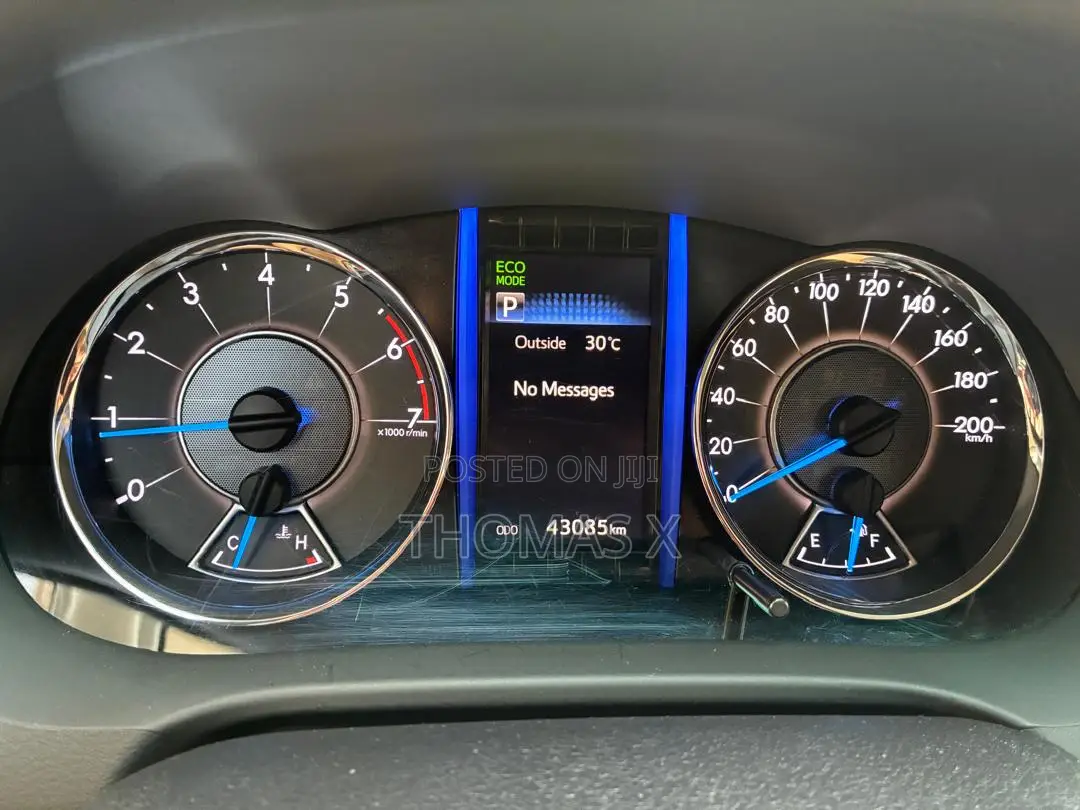 Toyota Fortuner 2.7 AWD 2020 White