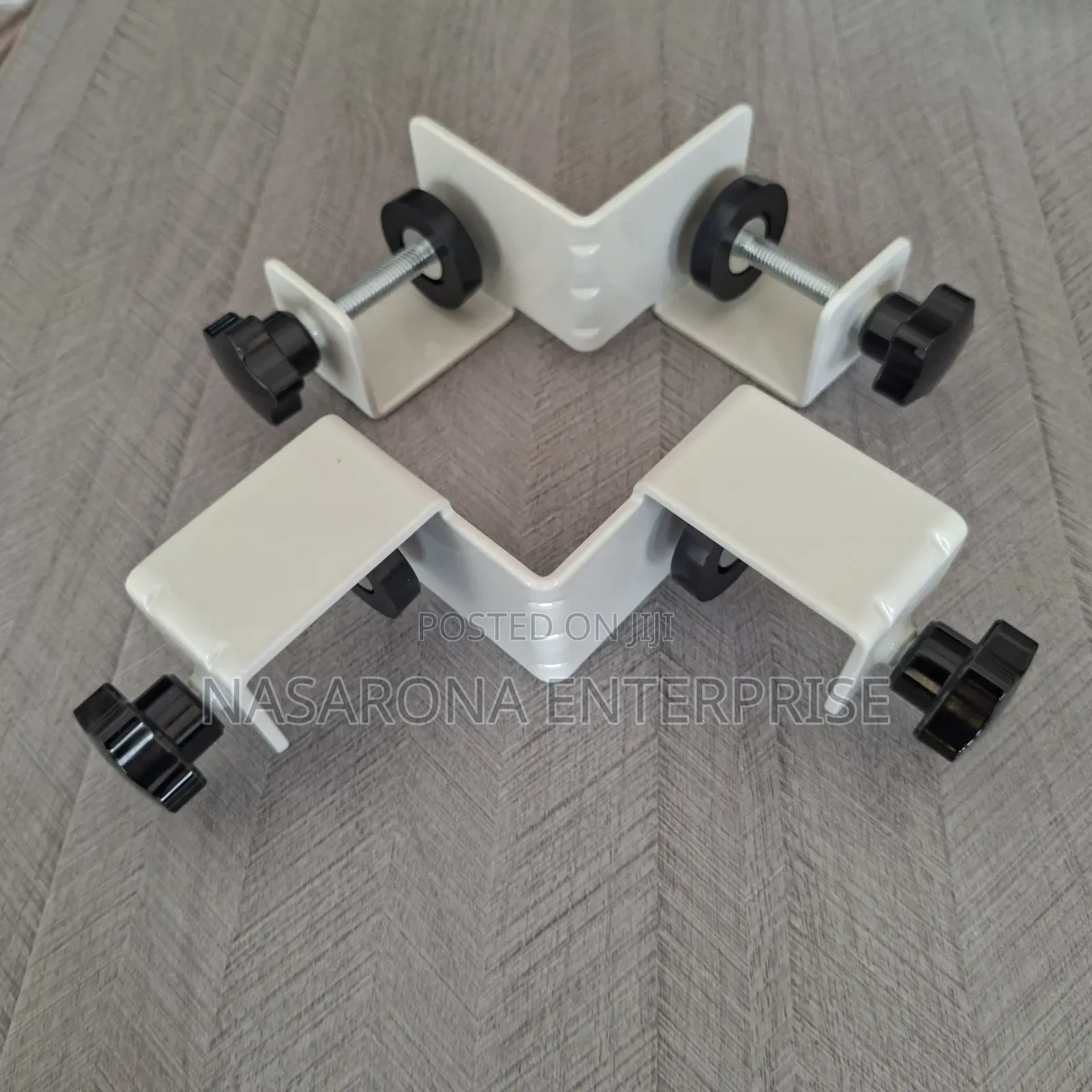 90° Right Angle Corner Clamp Pair