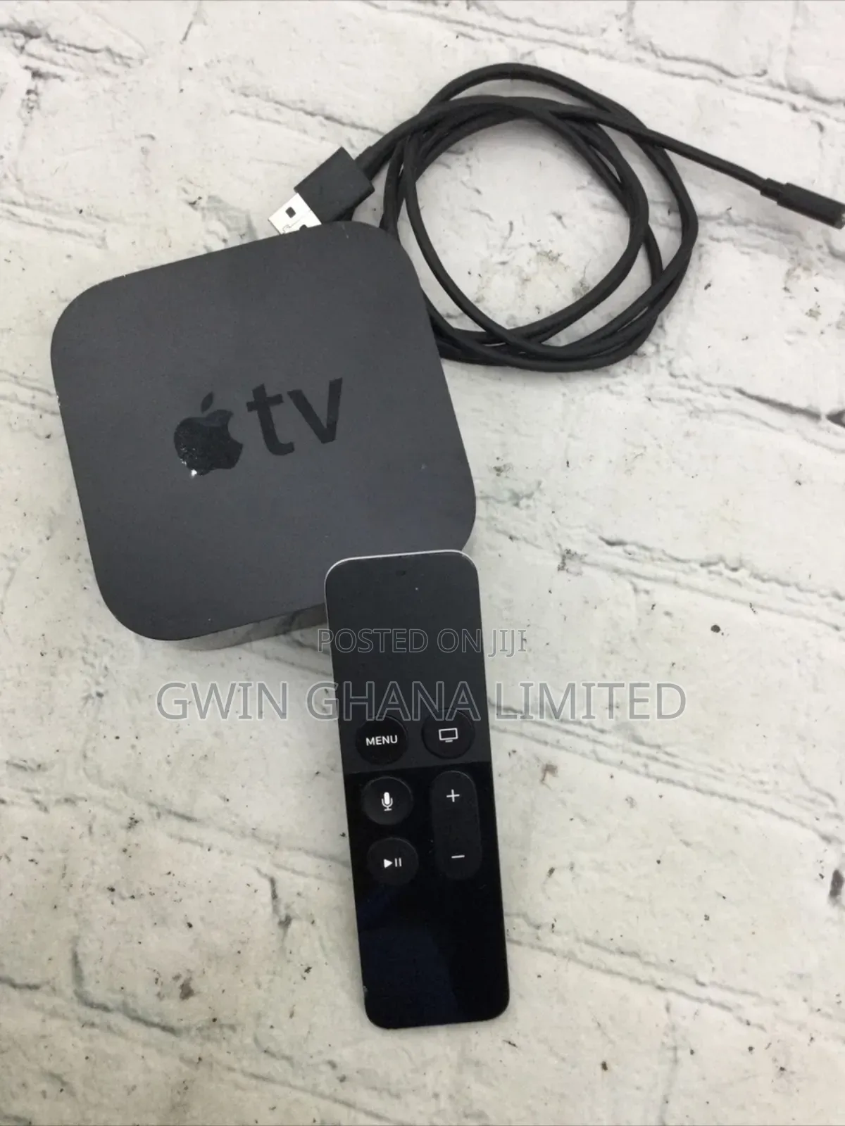 Apple Tv, 4th Gen A1625, 64 Gb Storage, Hd With Remote Control