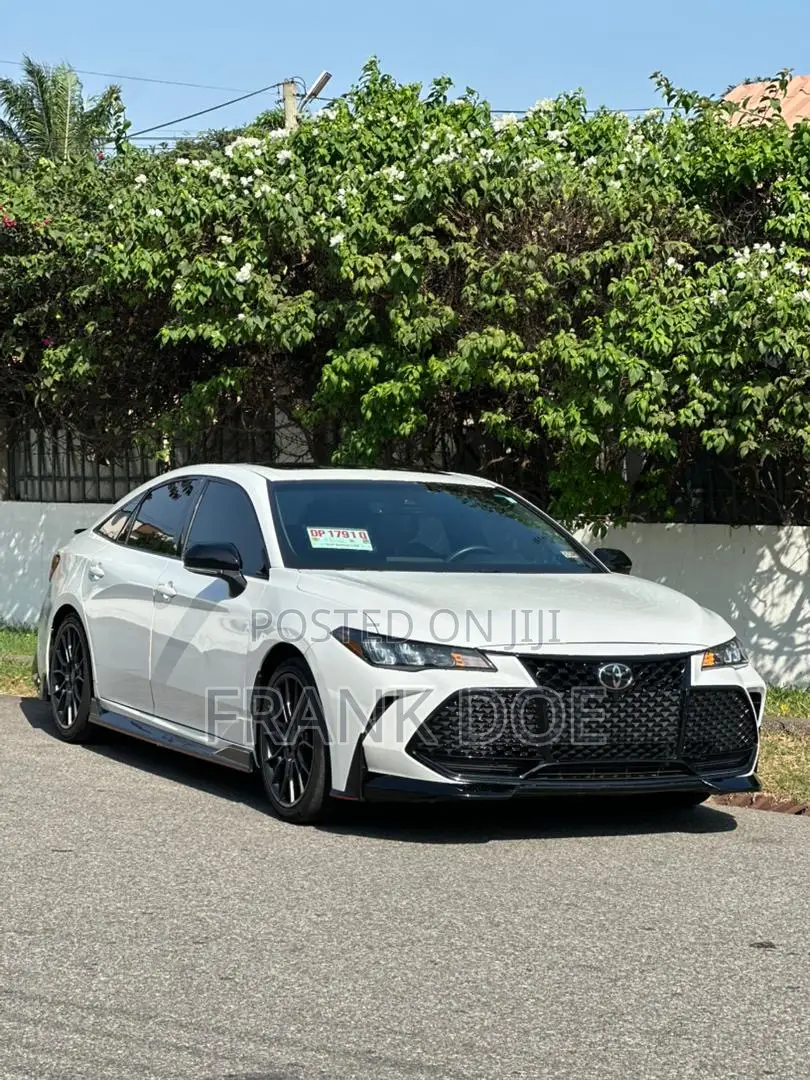 Toyota Avalon TRD 2020 White