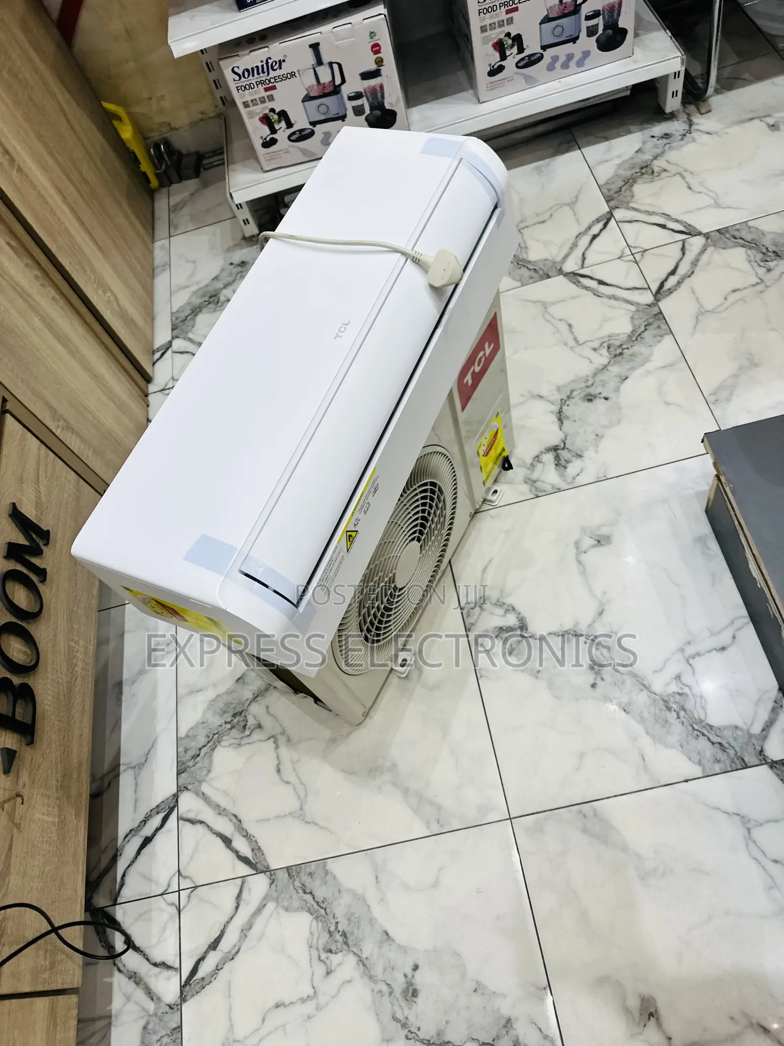 Ultra Modern Sleek TCL 2.0hp Split R410