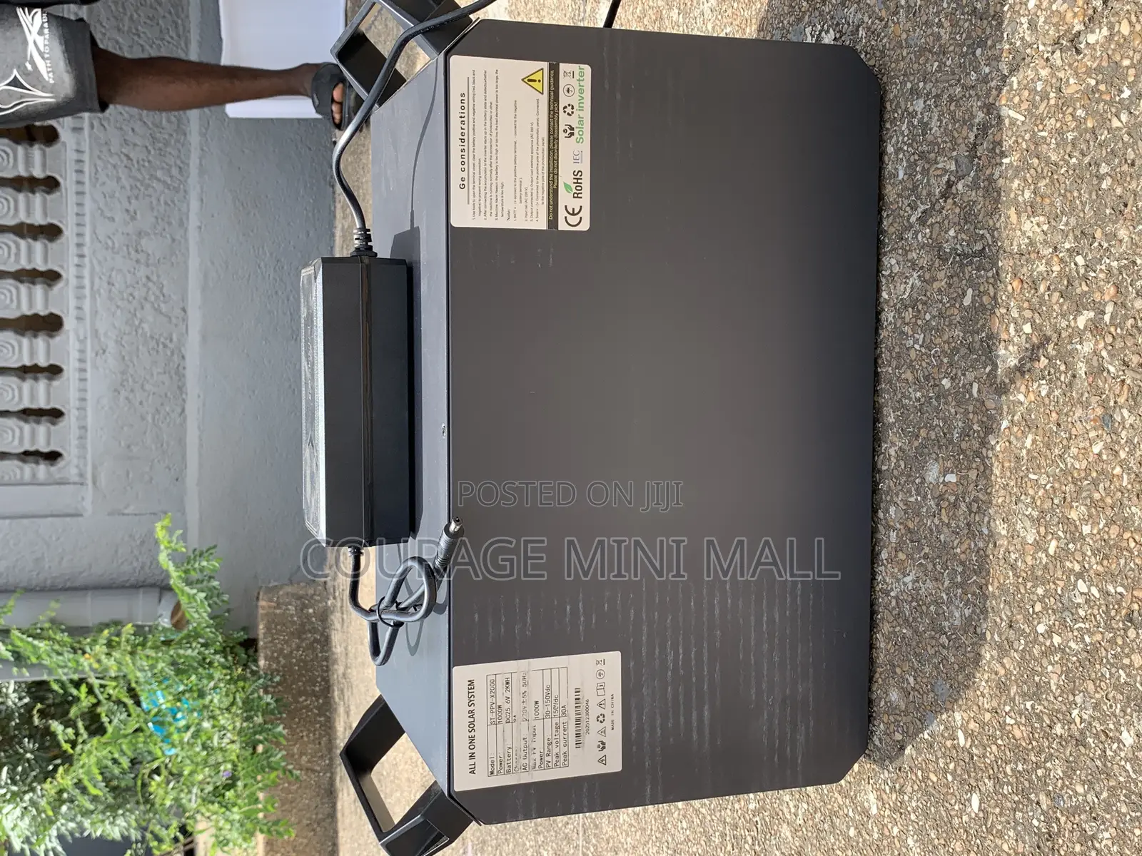 Skytecc 2000w Portable Solar Power Station