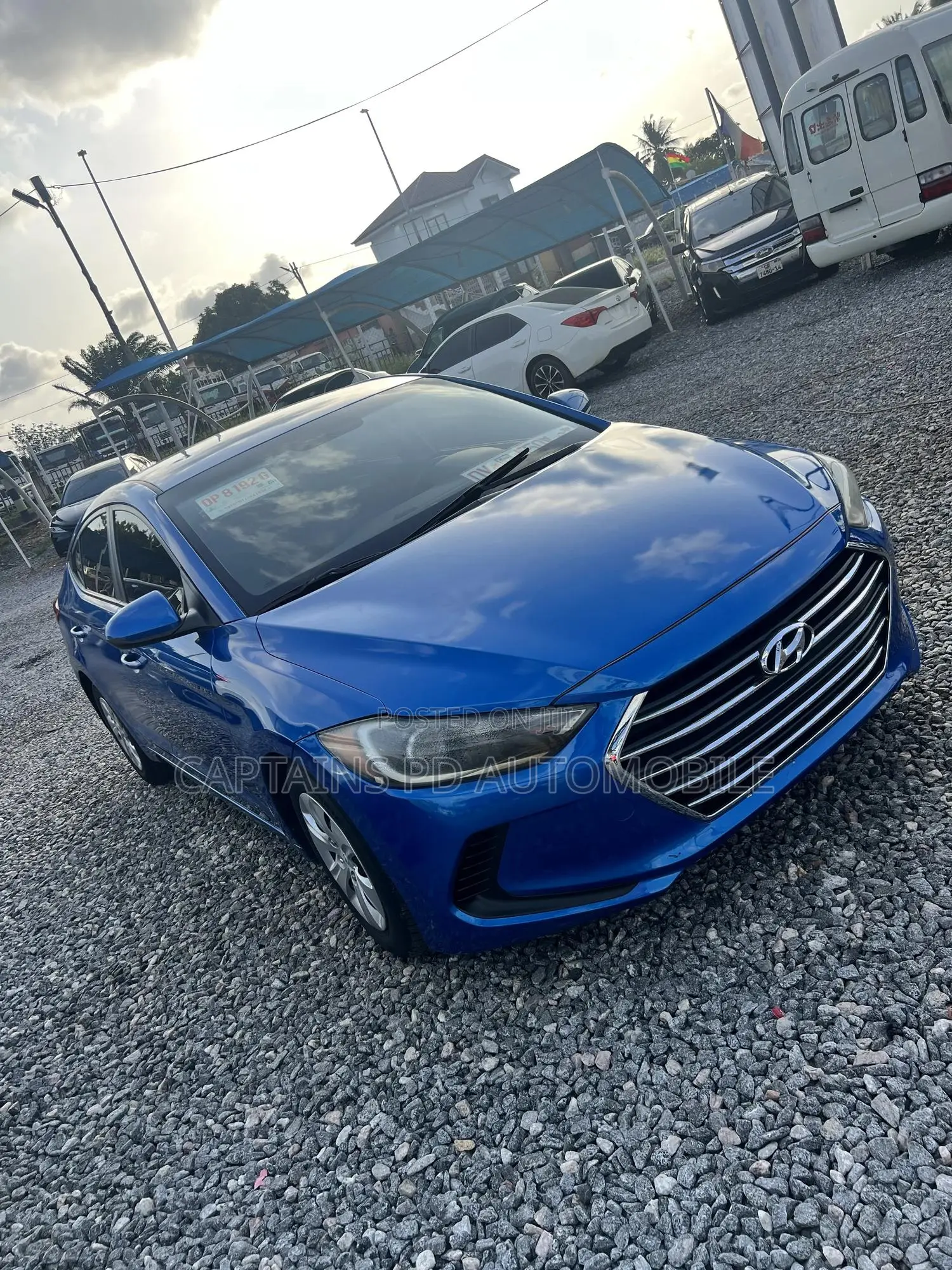 Hyundai Elantra 2017 Blue