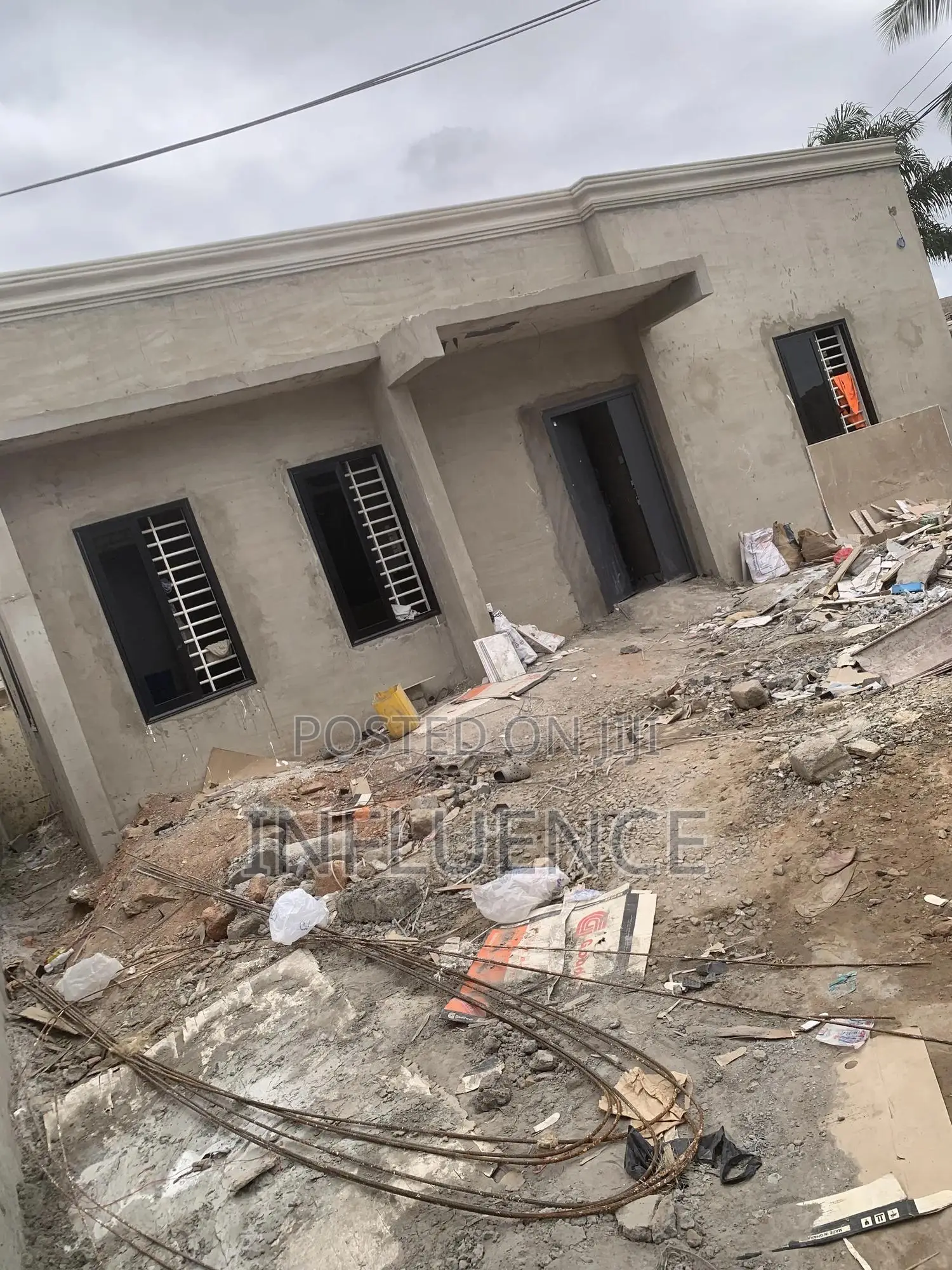 3bdrm House in Palace Mall Area, Spintex for sale