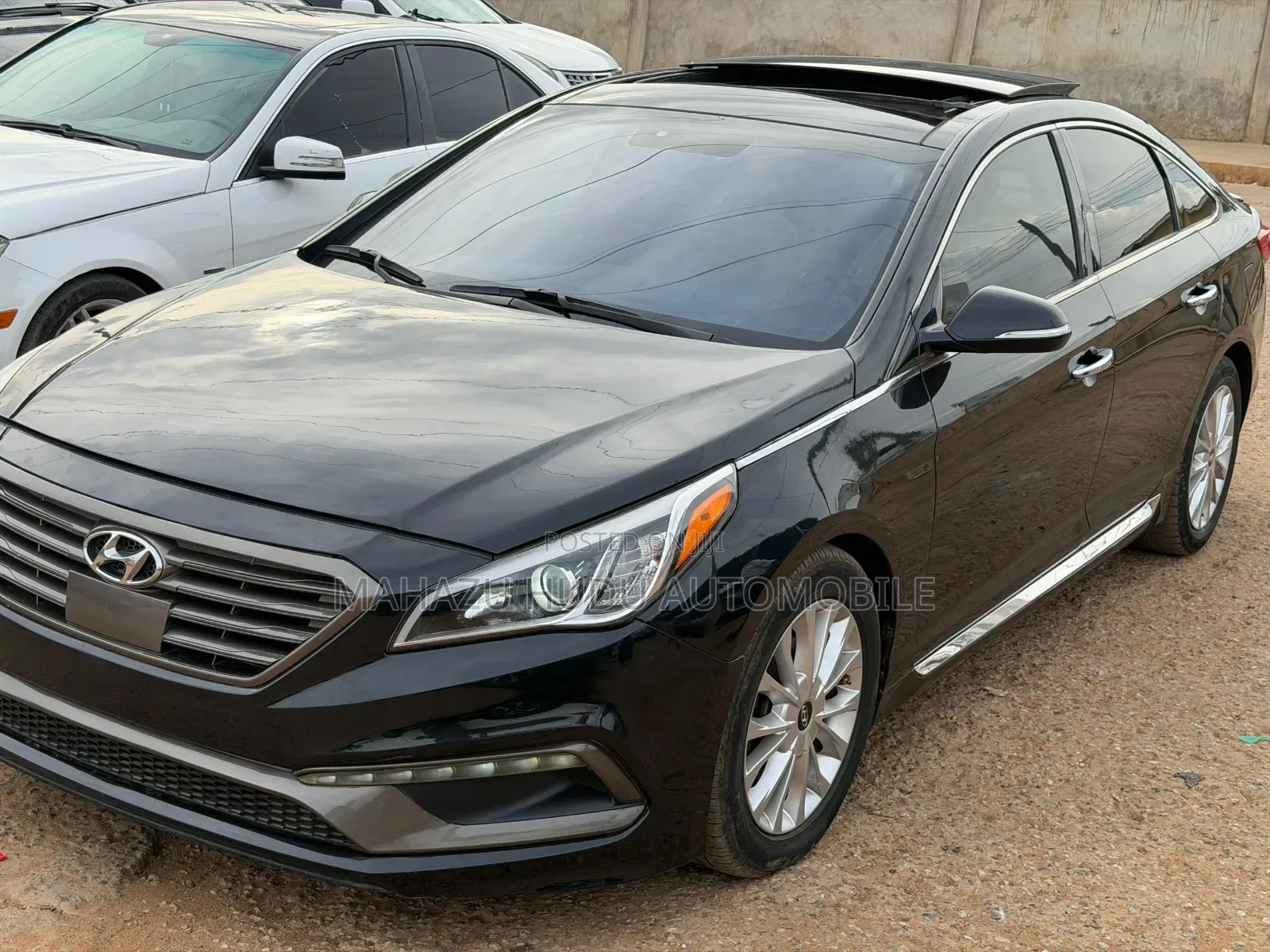 Hyundai Sonata Limited w/Brown Leather 4dr Sedan (2.4L 4cyl 6A) 2015