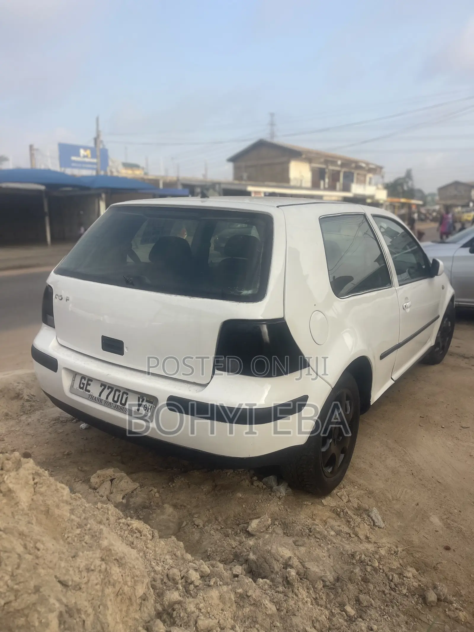Volkswagen E-Golf 2015 Off white