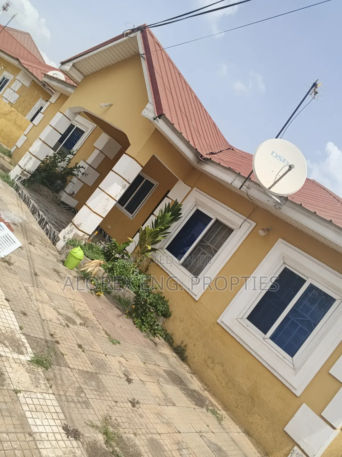 3bdrm House in Pantang Junction, New Site for rent
