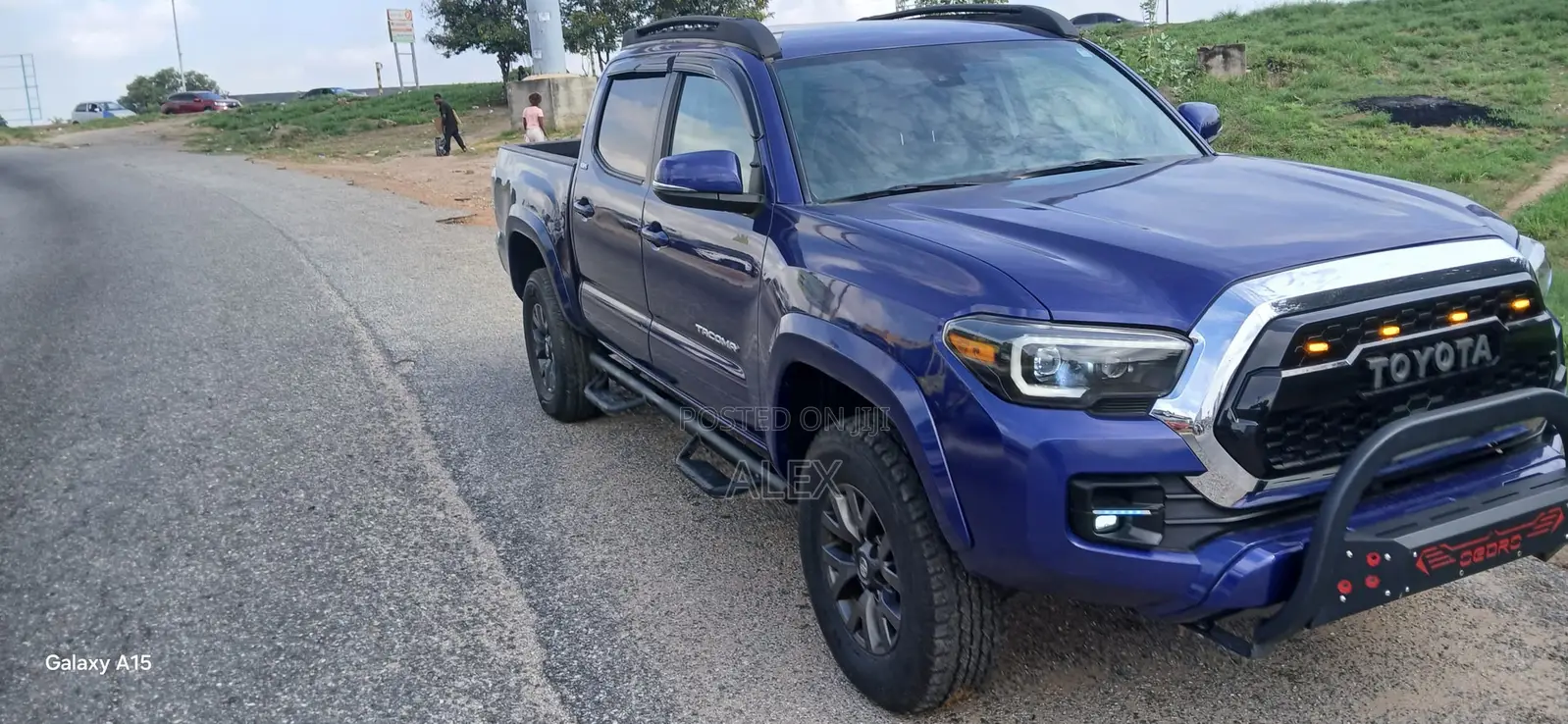 Toyota Tacoma SR Double Cab 5' Bed I4 AT 2023 Blue