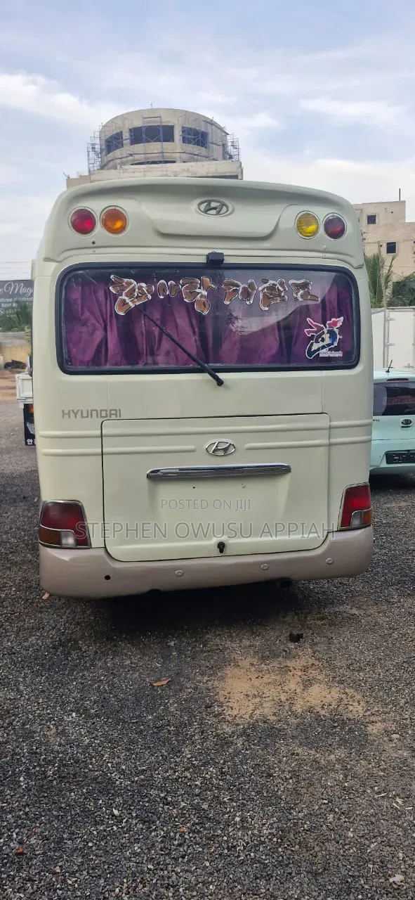 Hyundai County 2015 Grey