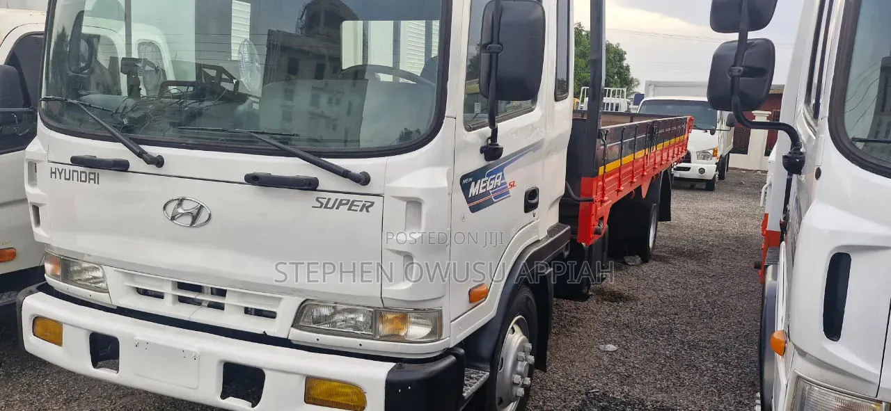 Hyundai 5 Ton Very Good Condition