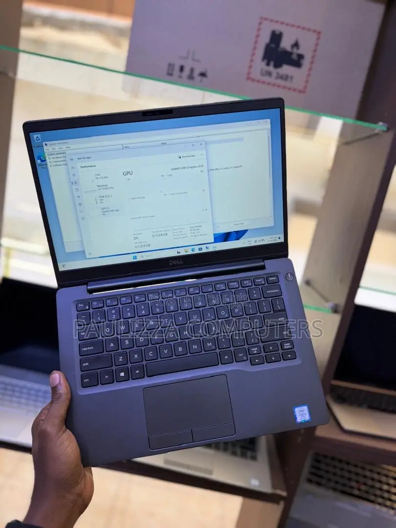 Laptop Dell Latitude 7300 8GB Intel Core i7 SSD 256GB