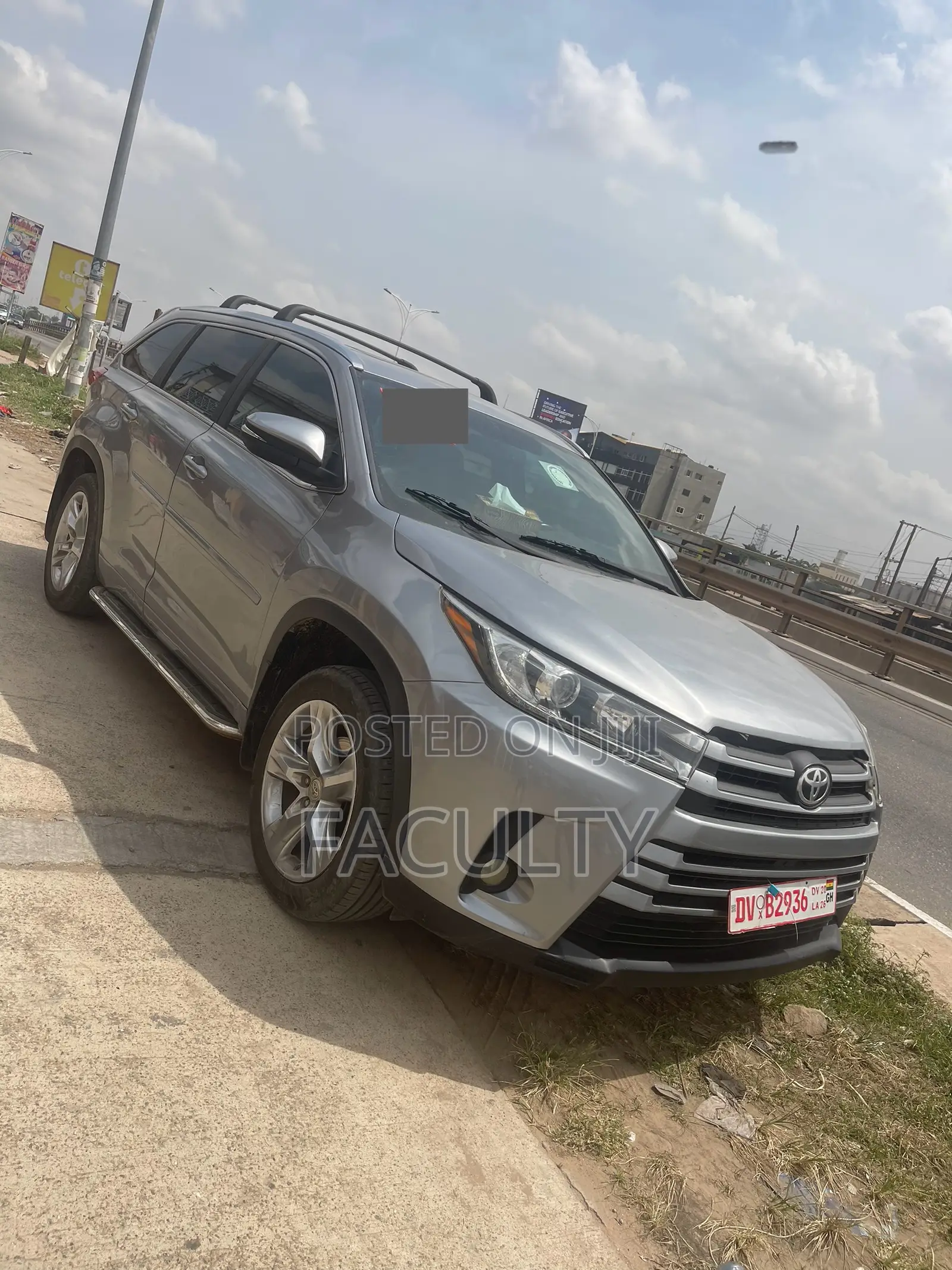 Toyota Highlander Limited 4x4 V6 (3.5L 6cyl 8A) 2017 Gray