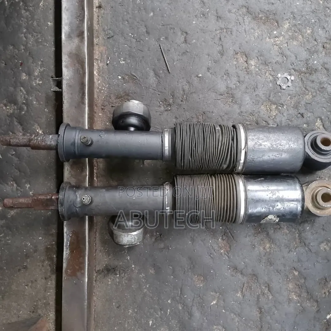 Back Shock Nissan Patrol 2012, 2013, 2014, 2015, 2016, 2017, 2020