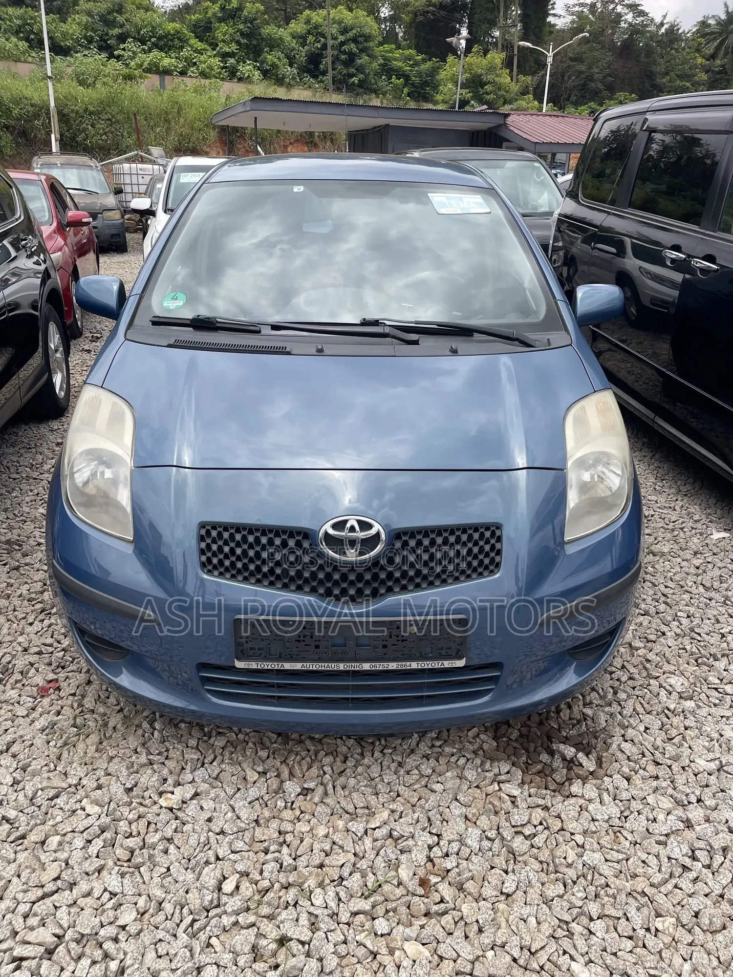 Toyota Yaris 1.5 Liftback Automatic 2009 Blue