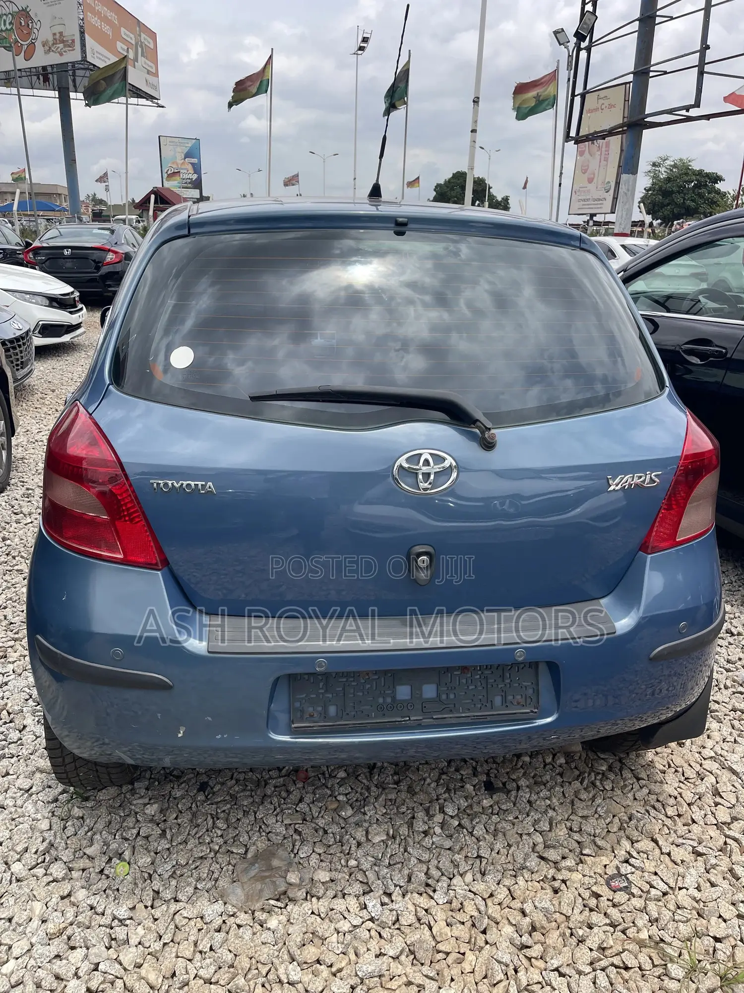 Toyota Yaris 1.5 Liftback Automatic 2009 Blue