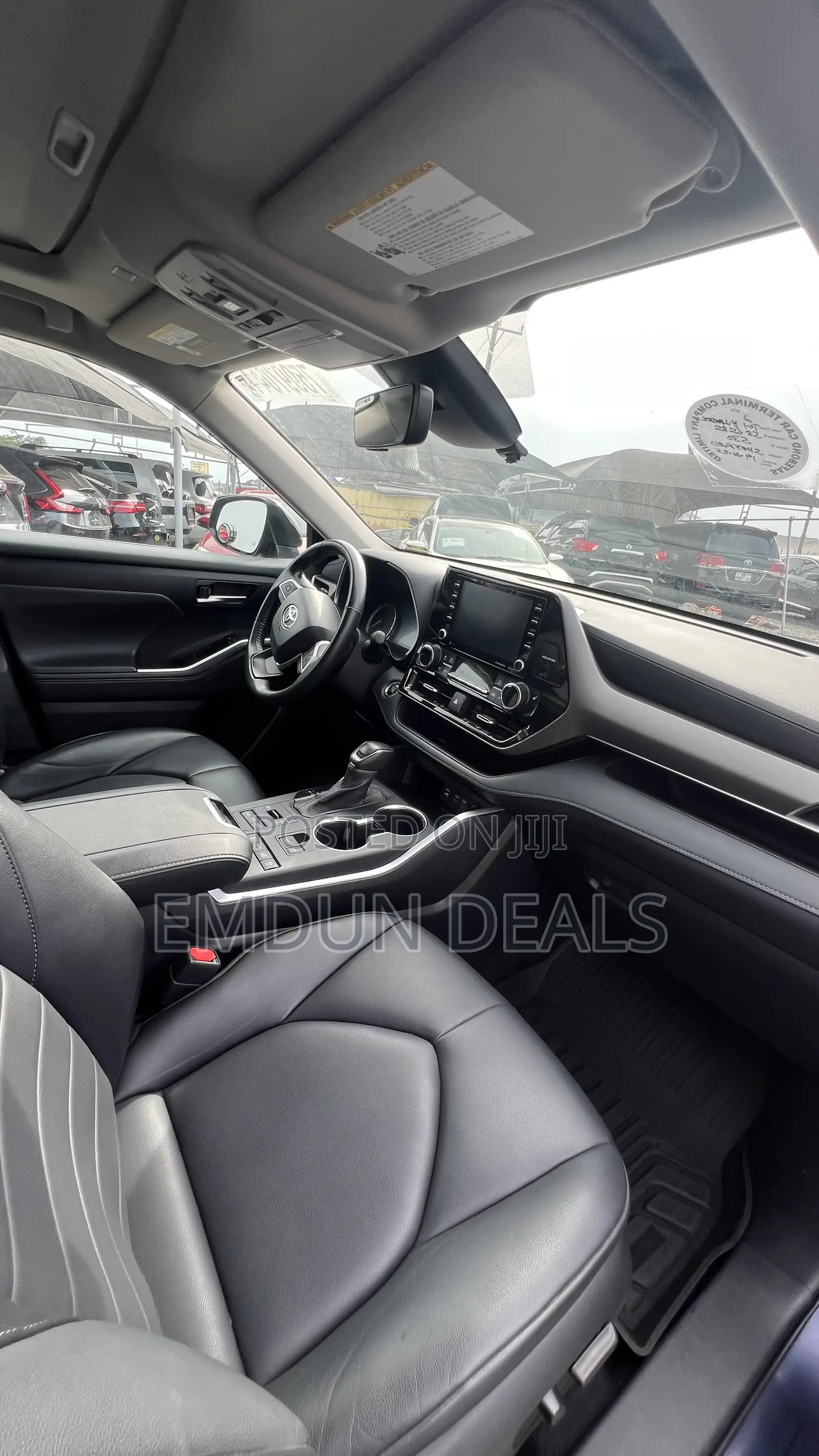 Toyota Highlander 2022 Blue