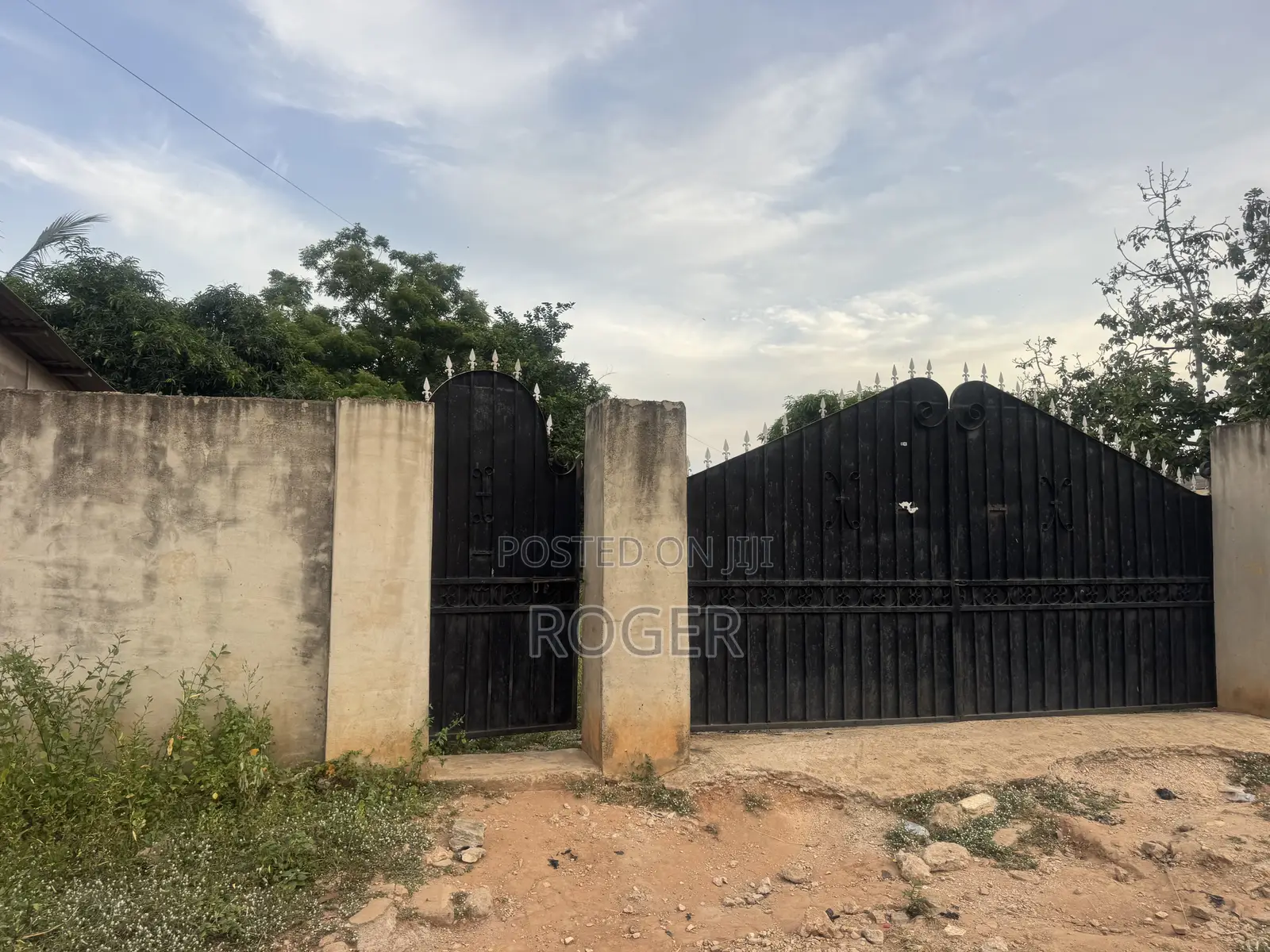 3 Plots of Land for Sale at Lomnava