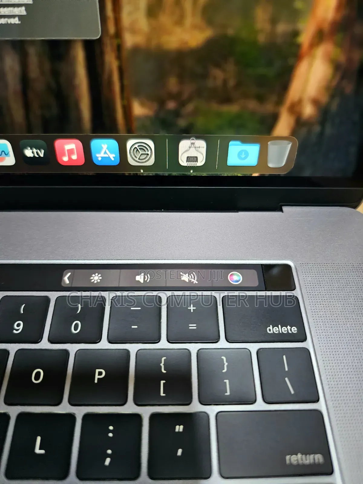 Laptop Apple MacBook Pro 2018 16GB Intel Core i7 SSD 256GB