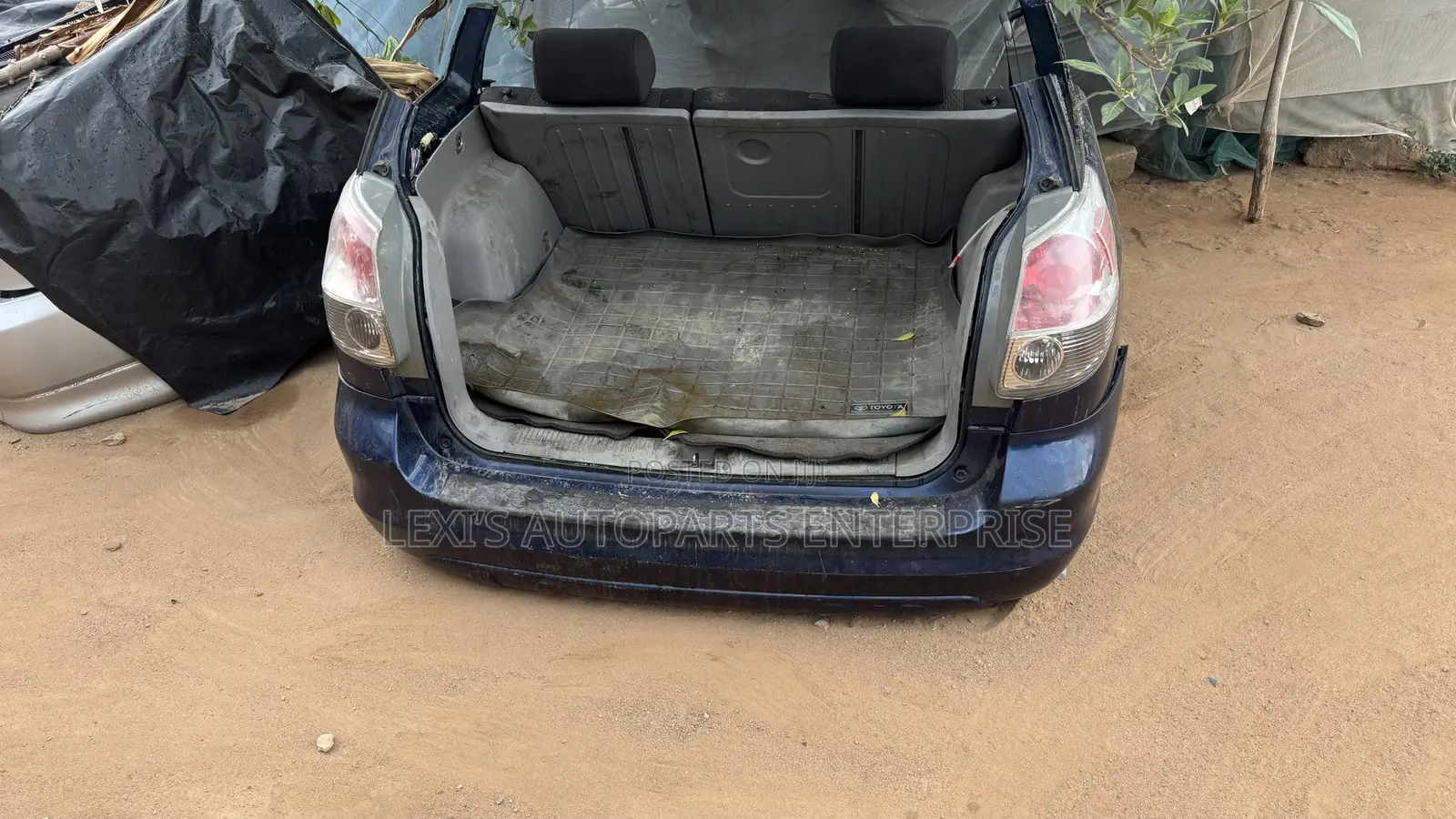 Toyota Matrix 2002-2006 Back Cut / Quarter Panel Available