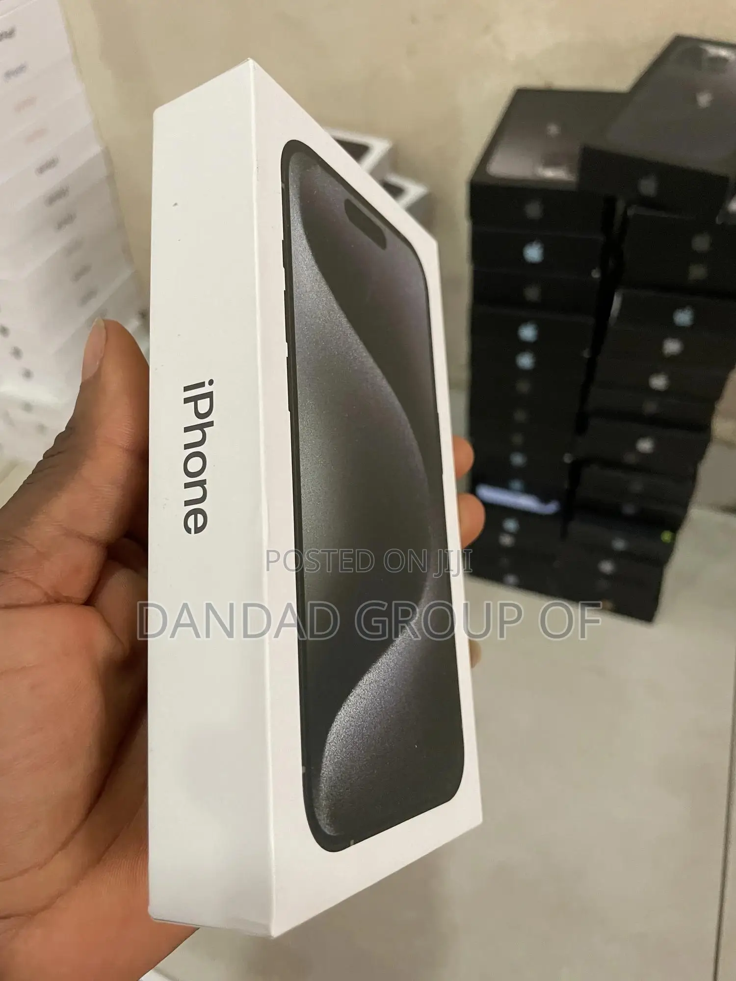 New Apple iPhone 15 Pro 256 GB Black