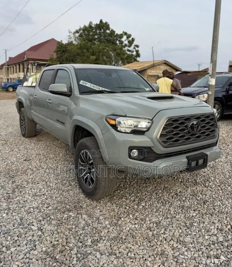 Toyota Tacoma TRD Sport Double Cab 6' Bed V6 AT 2023 Beige