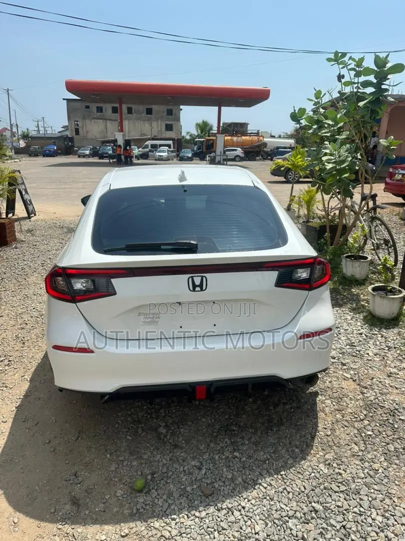 Honda Civic Sport CVT 2024 White