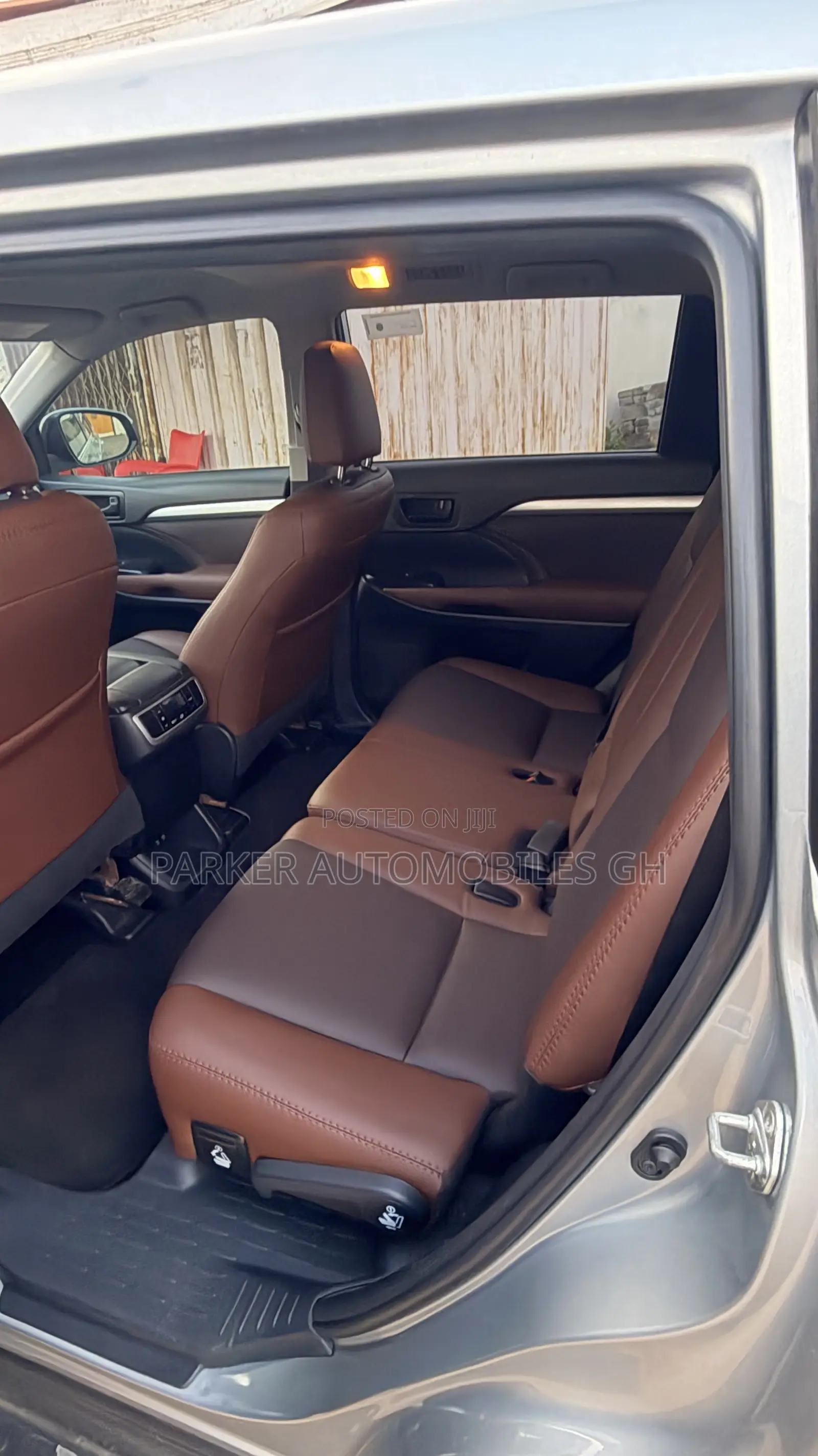 Toyota Highlander 2019 Silver