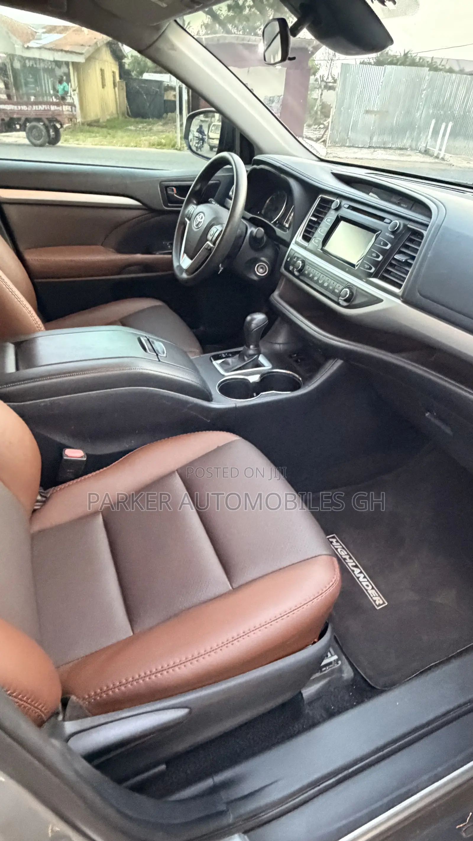 Toyota Highlander 2019 Silver
