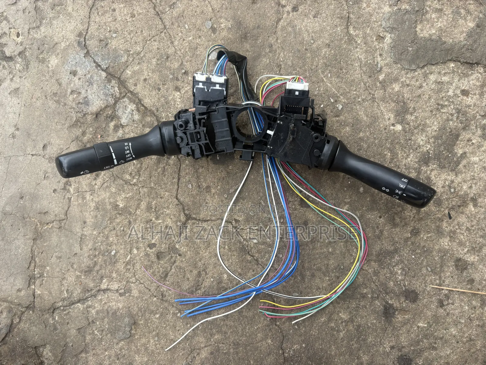 Toyota Vitz 2013 Headlight and Wiper Switch