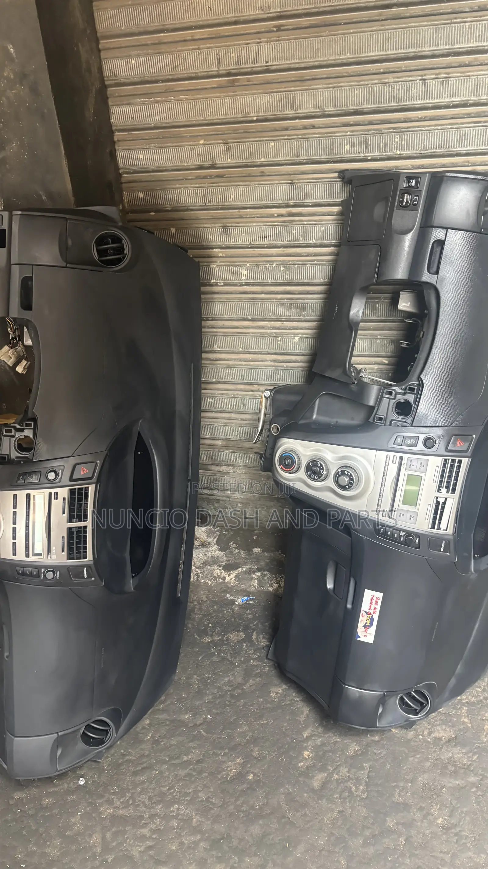 Toyota Vitz 2010 Original Right Dash Board
