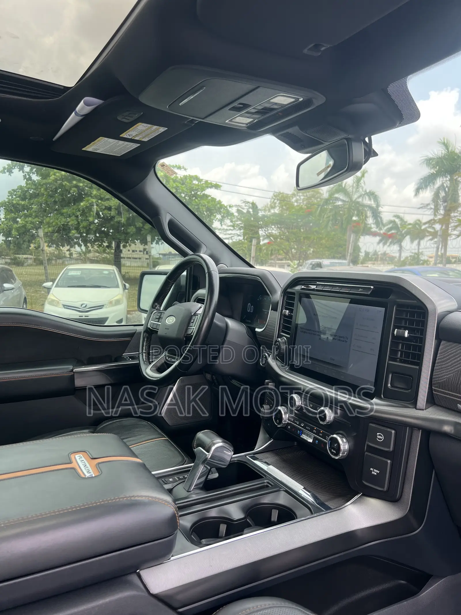 Ford F-150 Platinum 2021 Black