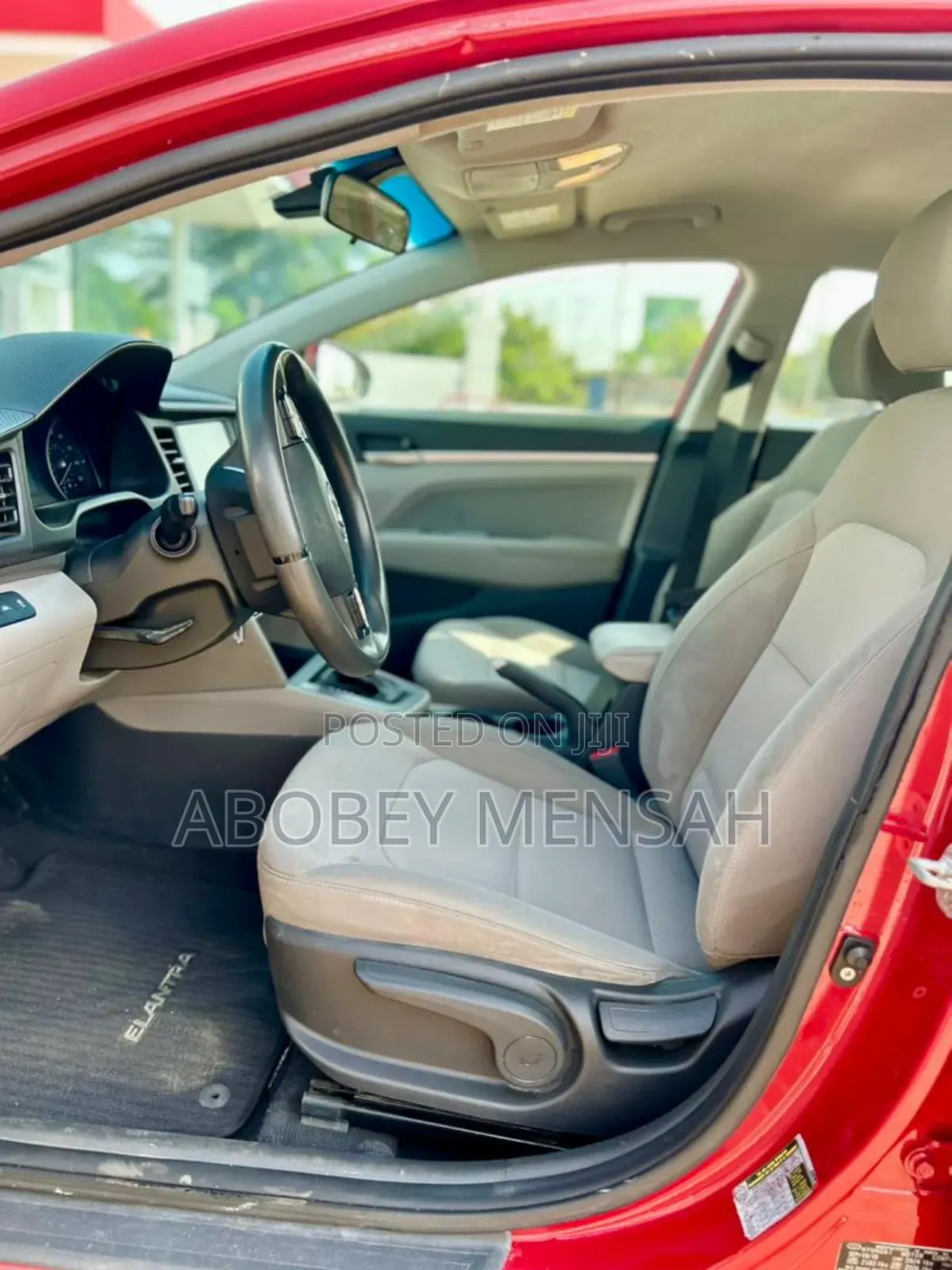 Hyundai Elantra SE 2019 Red