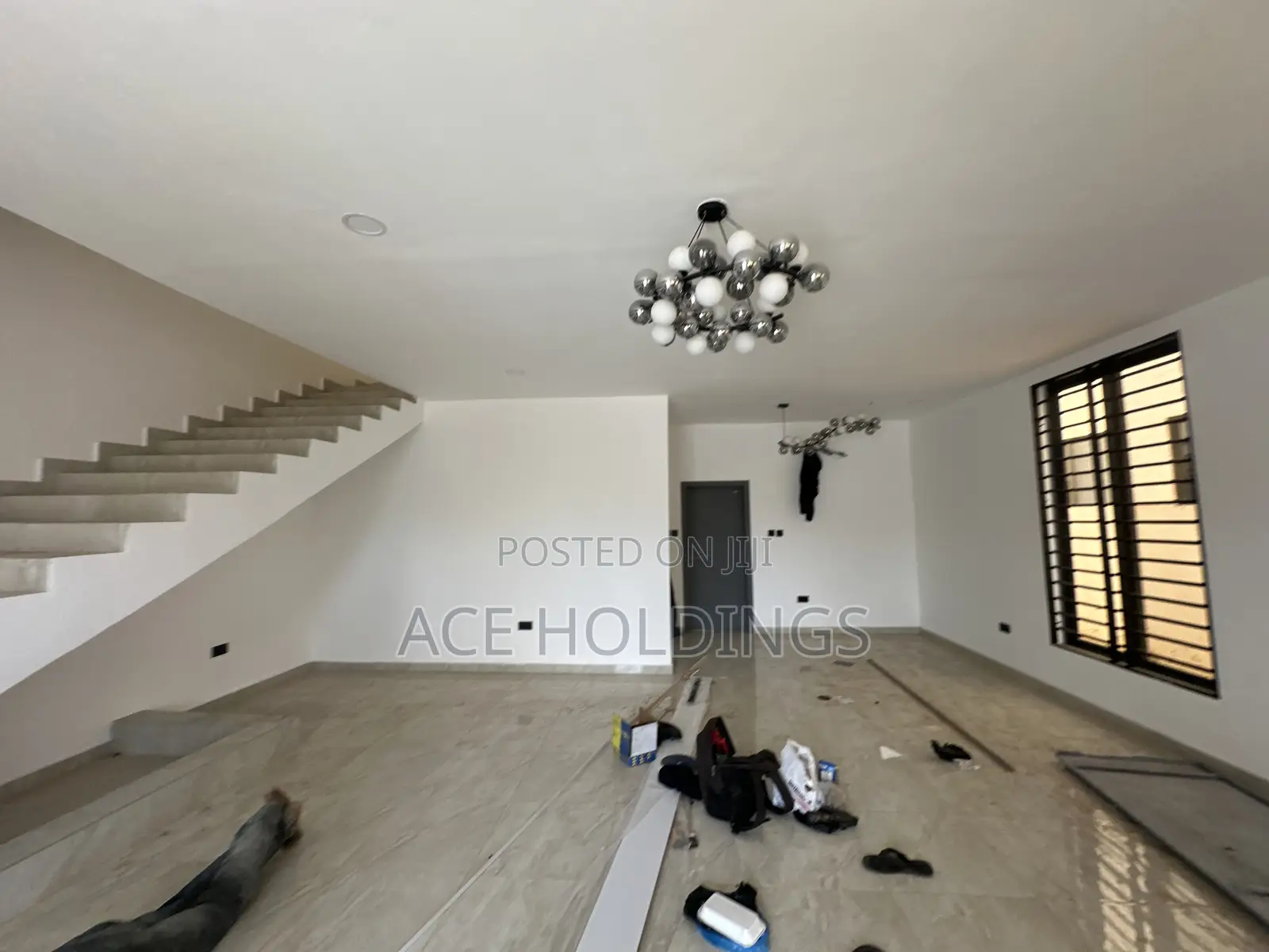 3bdrm House in West Trasacco, School Junction for sale