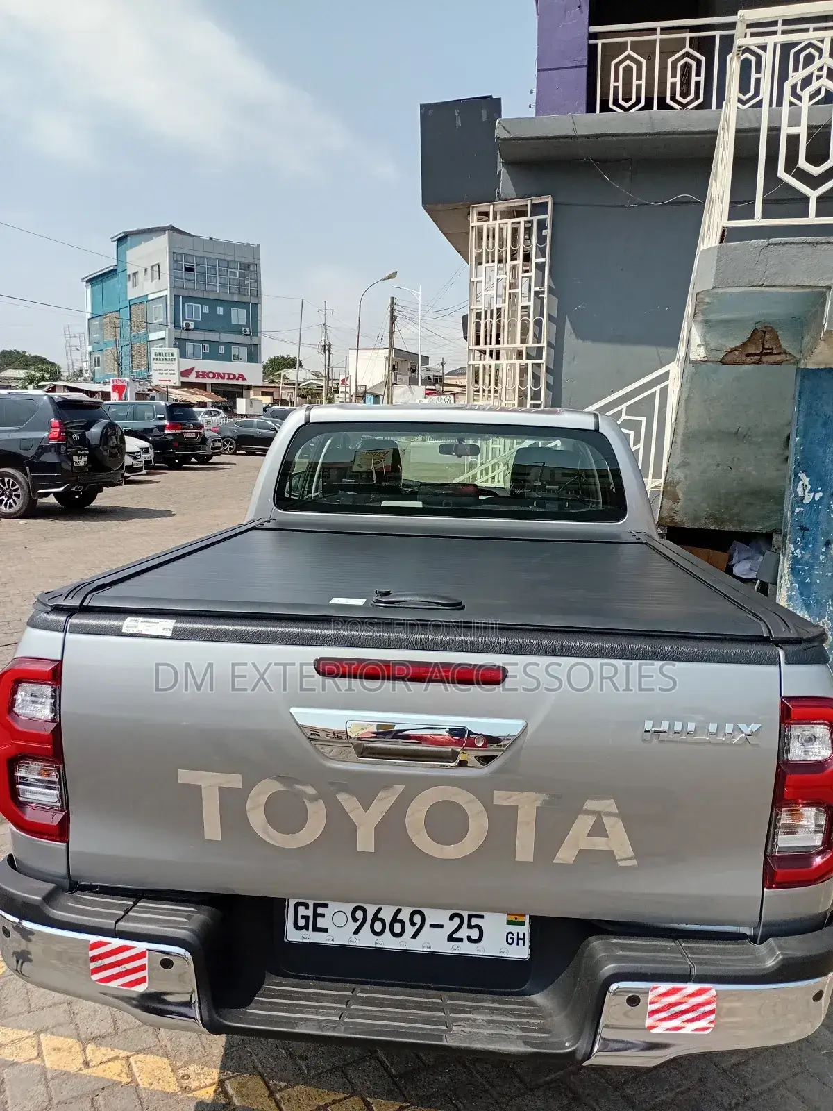 Hilux Bed/Bucket Cover Aluminium Roller/Retractable