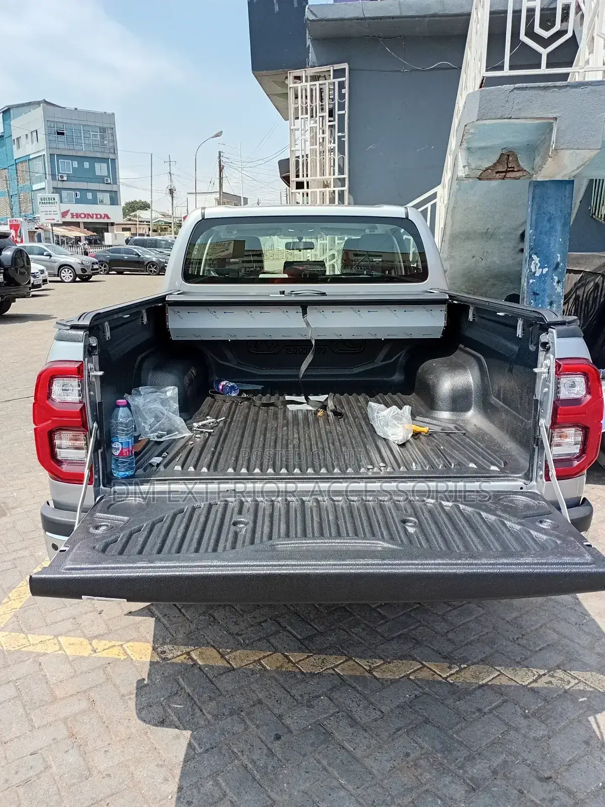 Hilux Bed/Bucket Cover Aluminium Roller/Retractable