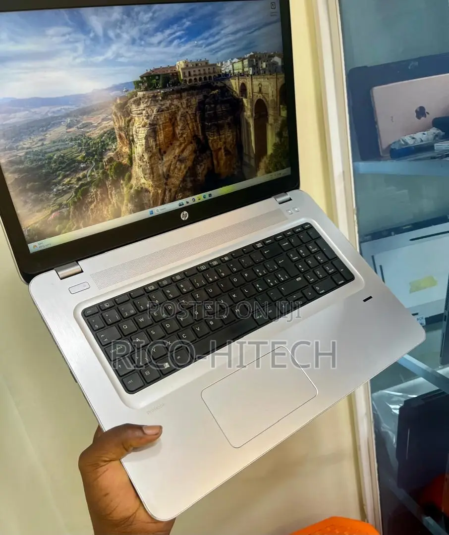 Laptop HP ProBook 470 G4 8GB Intel Core i5 SSD 256GB