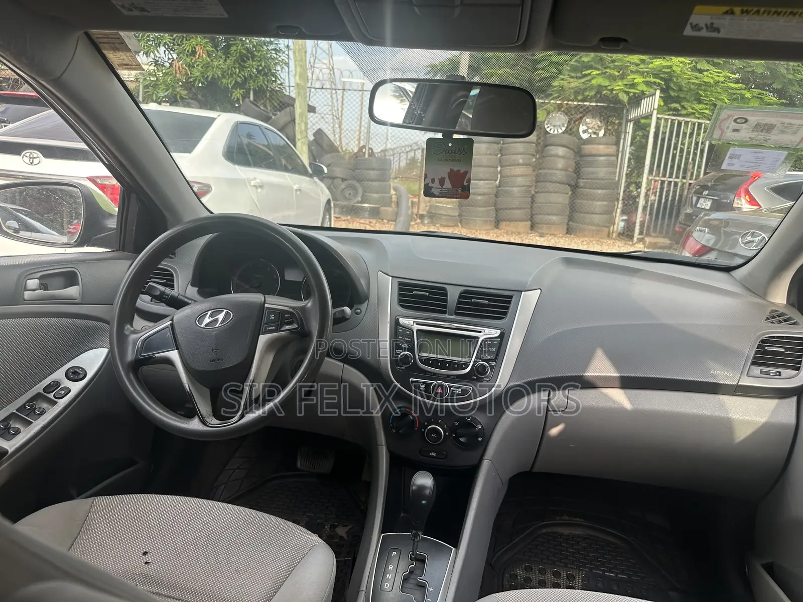 Hyundai Accent GLS 2013 Black