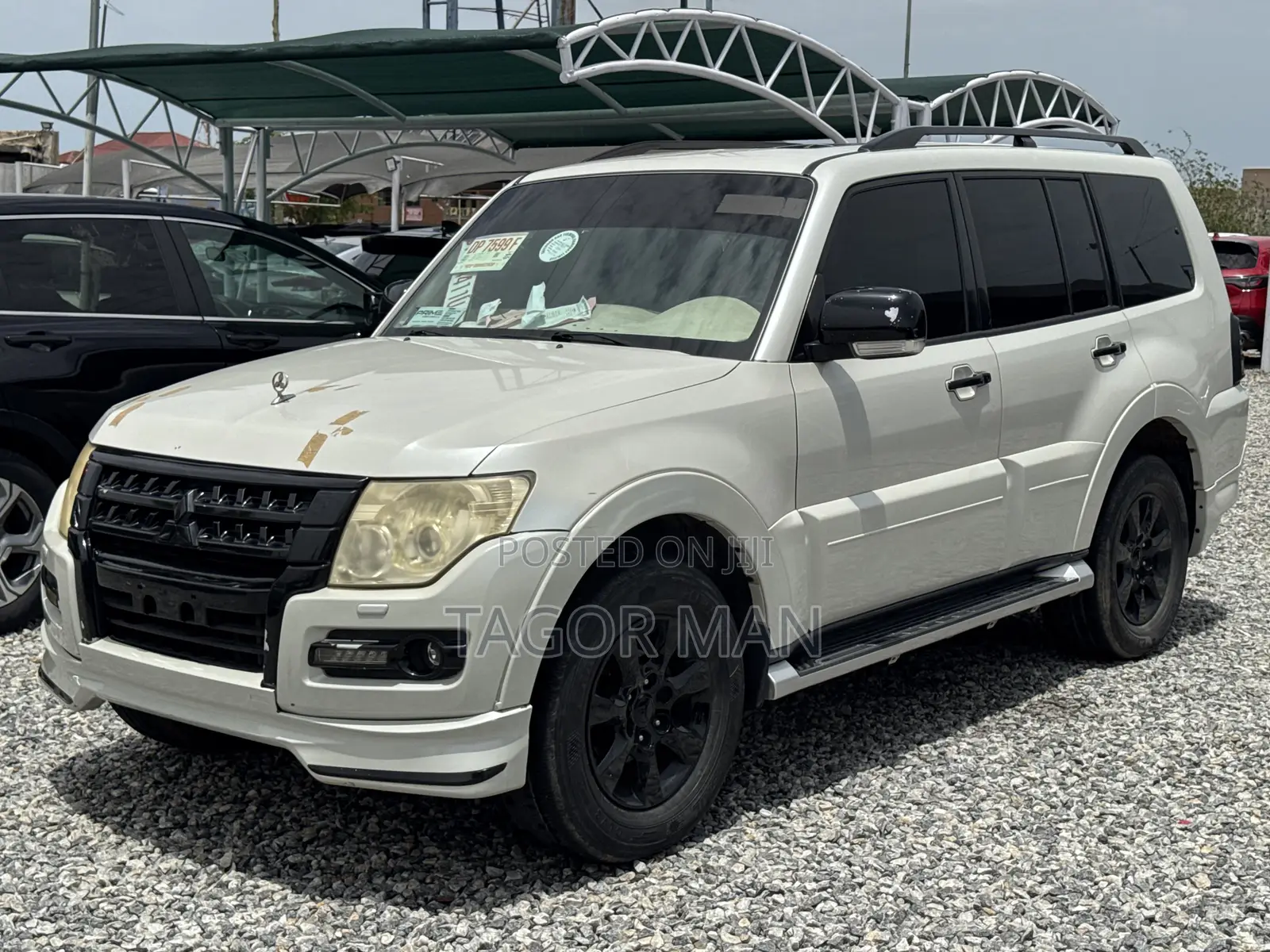 Mitsubishi Pajero 2013 White