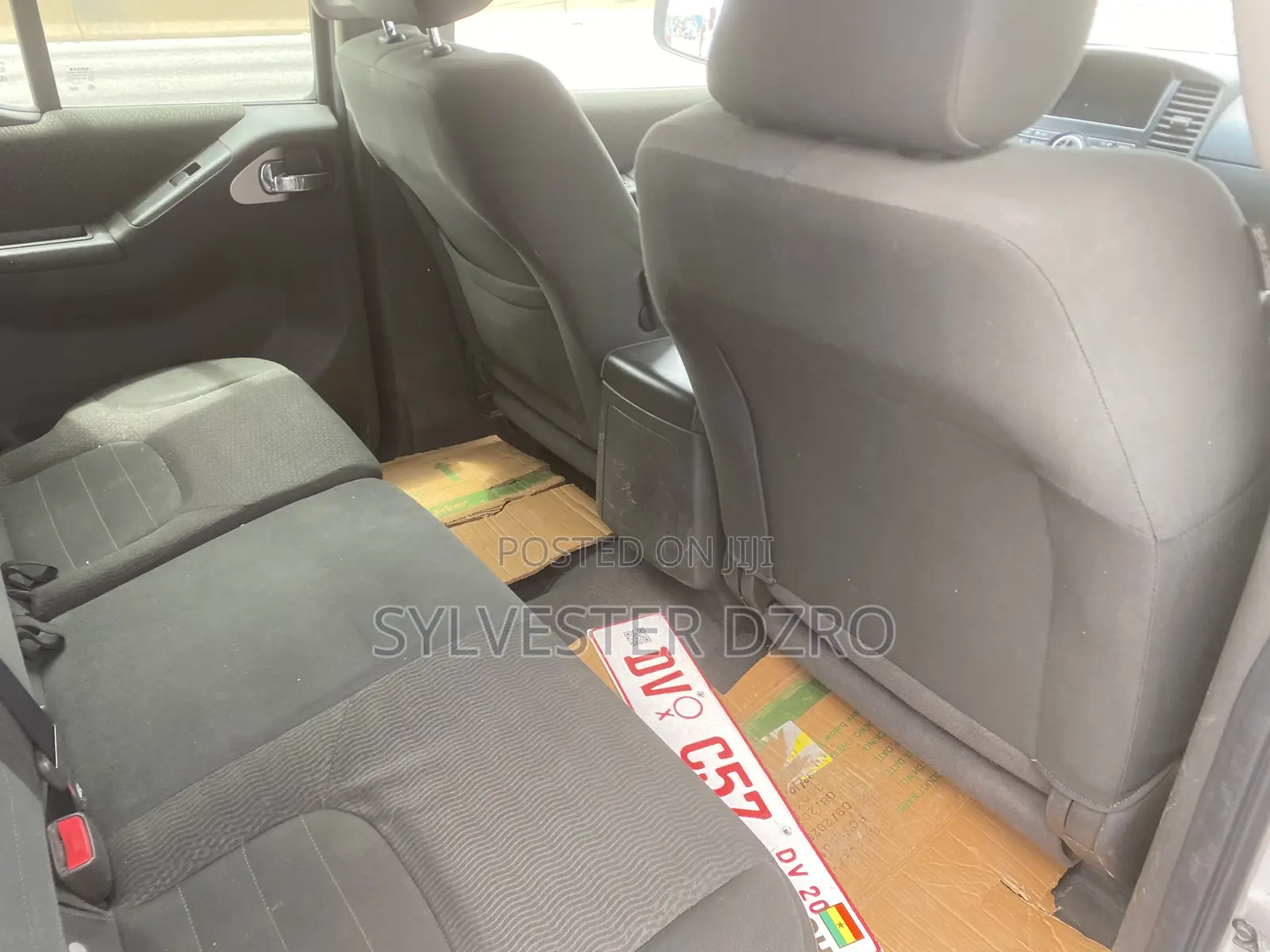 Nissan Navara 2017 Silver