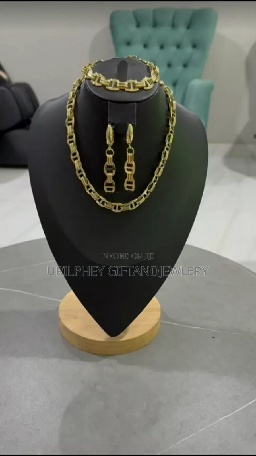 Quantity Jewelry Set