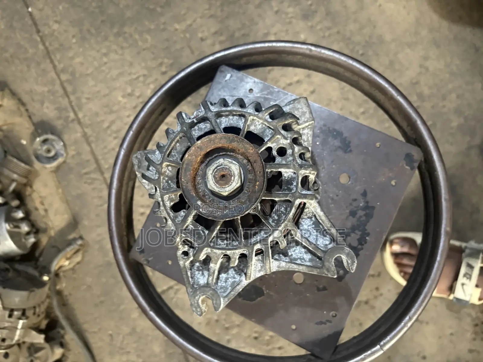 Ford F-150 Alternator V8 (2004 - 2008)