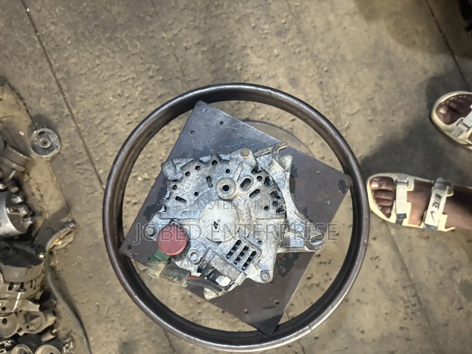 Ford F-150 Alternator V8 (2004 - 2008)