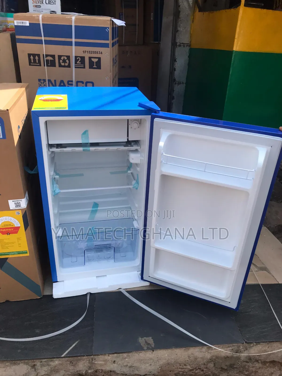 Beautiful Design Pearl 80 Litre Single Door Table Top Refrigerator