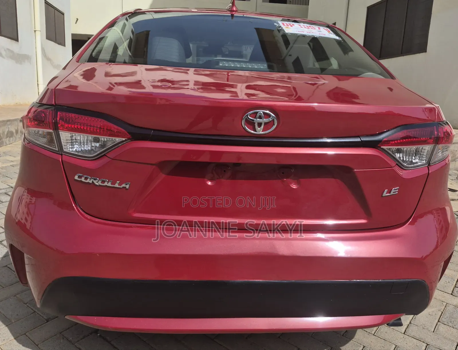 Toyota Corolla LE 2020 Red