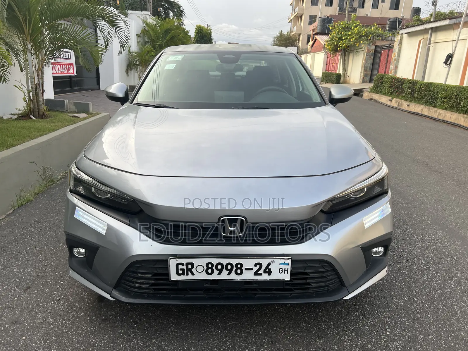 Honda Civic LX 2022 Silver