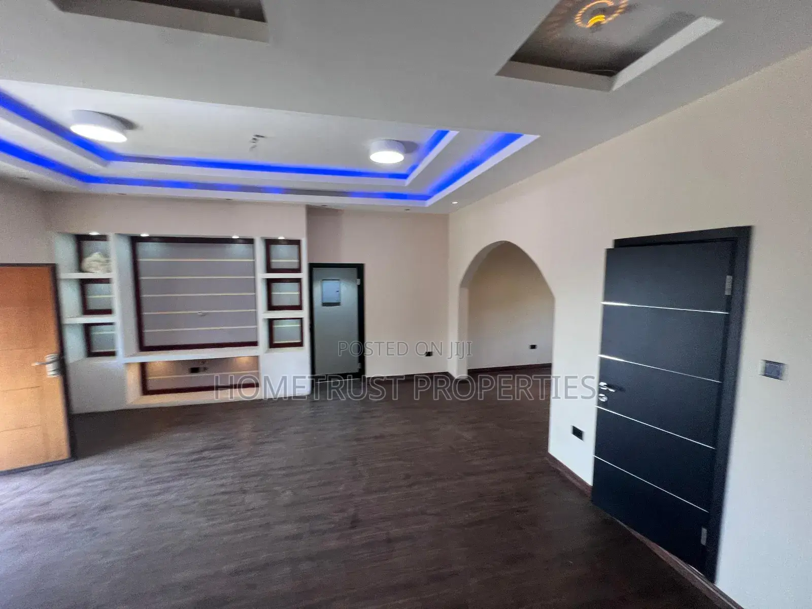 3bdrm Duplex in Kokrobitey, Police Station for sale