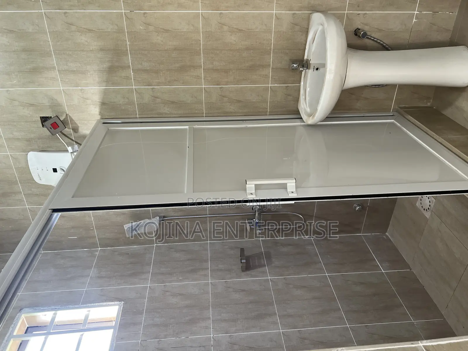 Furnished 3bdrm Townhouse/Terrace in Diamond Hills, Kumasi Metropolitan